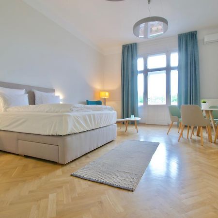 Europest Luxury Suites Βουδαπέστη Εξωτερικό φωτογραφία