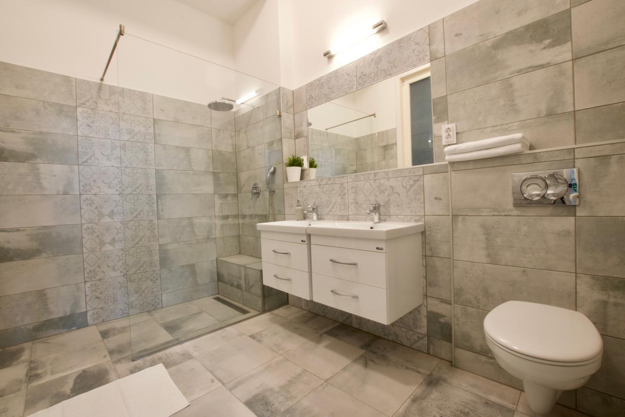 Europest Luxury Suites Βουδαπέστη Εξωτερικό φωτογραφία