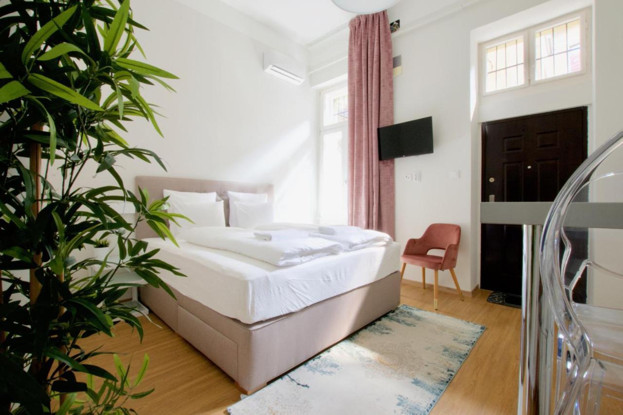Europest Luxury Suites Βουδαπέστη Εξωτερικό φωτογραφία